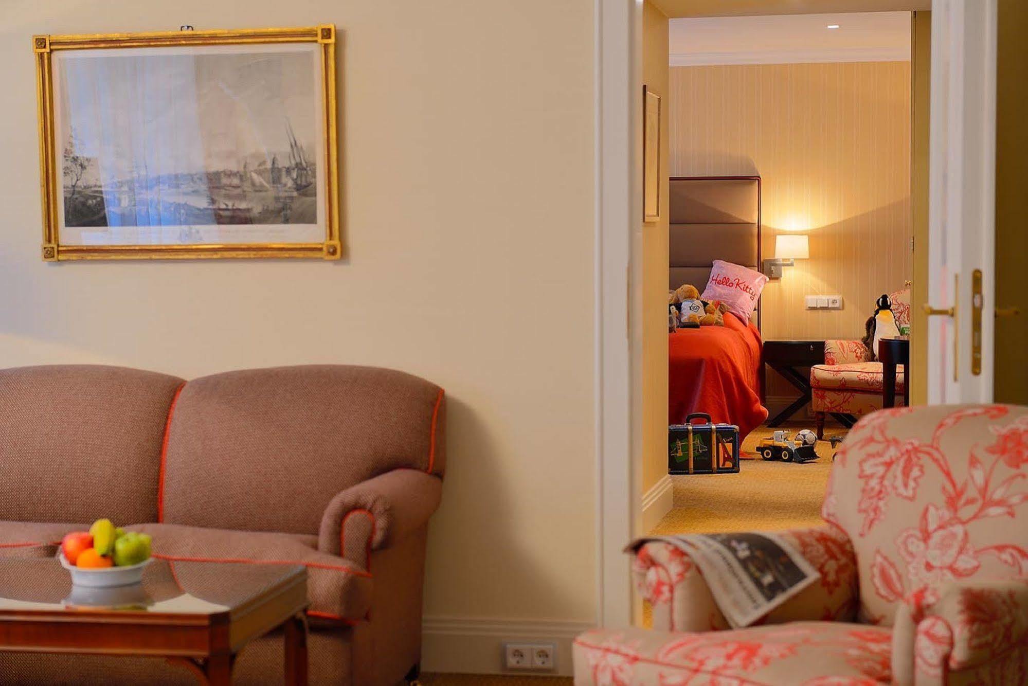 Grandhotel Hessischer Hof - Hotel Frankfurt Φραγκφούρτη Εξωτερικό φωτογραφία